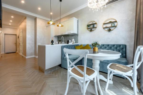 ELYZIUM APARTMENT